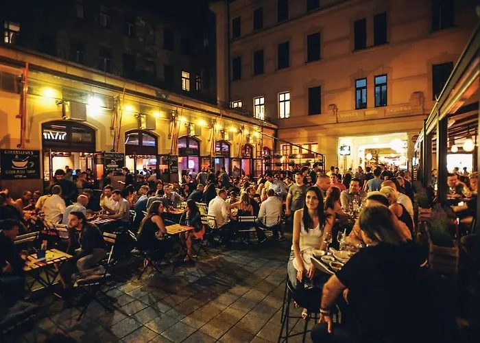Bourgeois Boheme Apt. 88 M² City Center