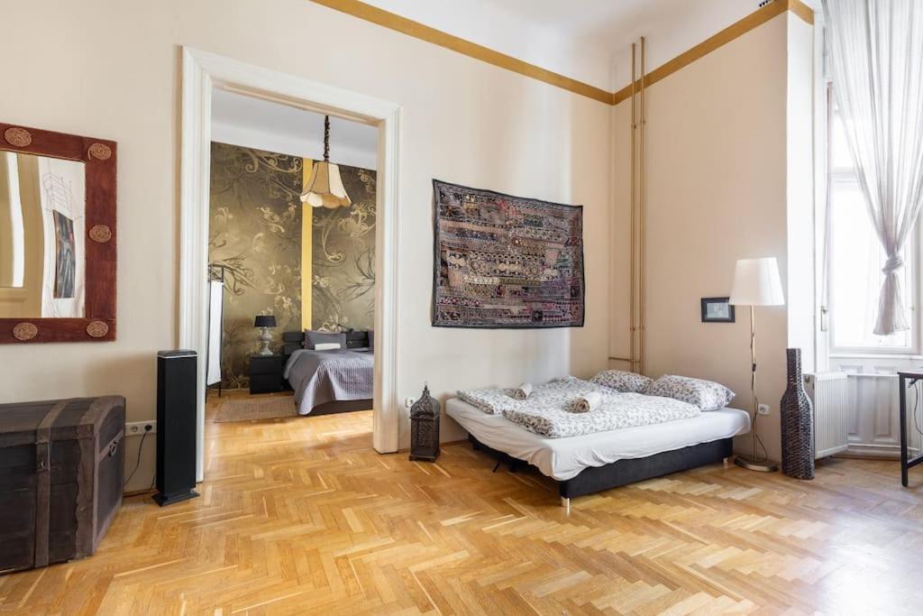 Bourgeois Boheme Apt. 88 M² Center * Budapeste