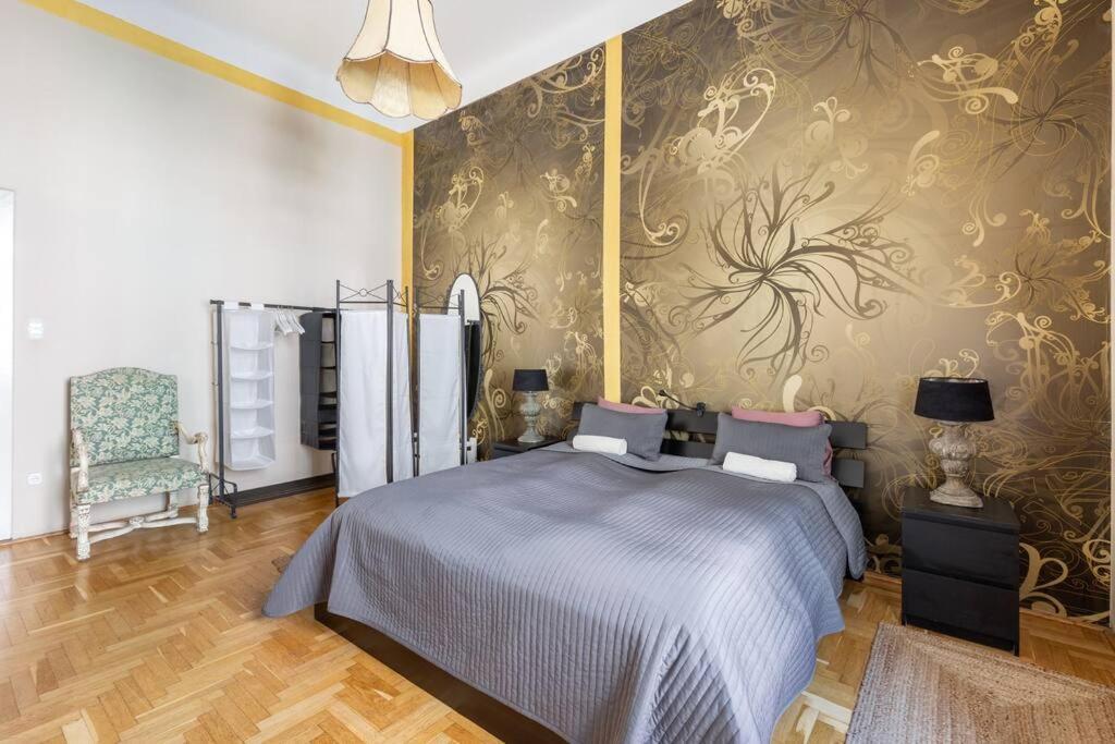 Bourgeois Boheme Apt. 88 M² Center Appartement *